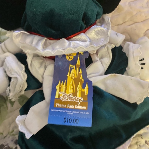 Mickey Mouse and Minnie Duffy Christmas Walt Disney World beanies 2003 with tags - Picture 5 of 14